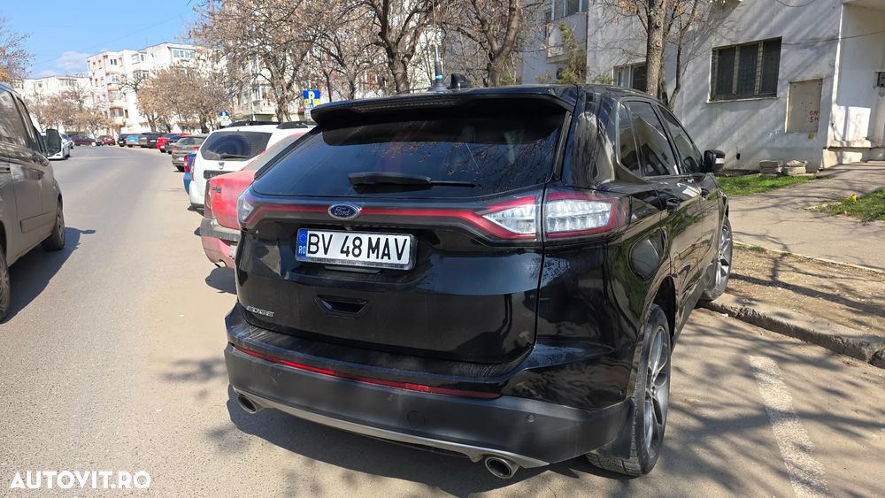 Ford Edge 2.0 TDCi Powershift Titanium - 9