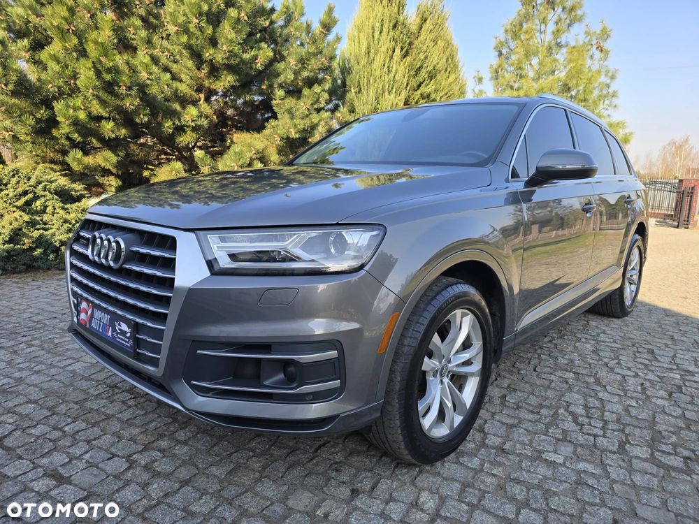 Audi Q7 3.0 TFSI Quattro Tiptronic - 1