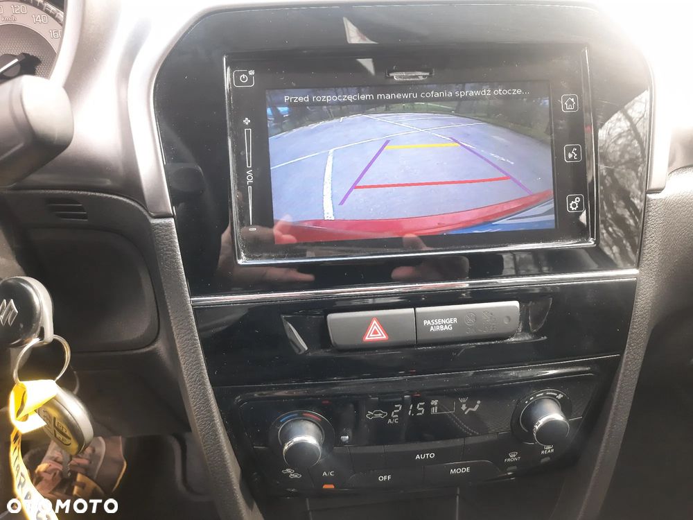 Suzuki Vitara 1.0 Boosterjet Premium 2WD - 14