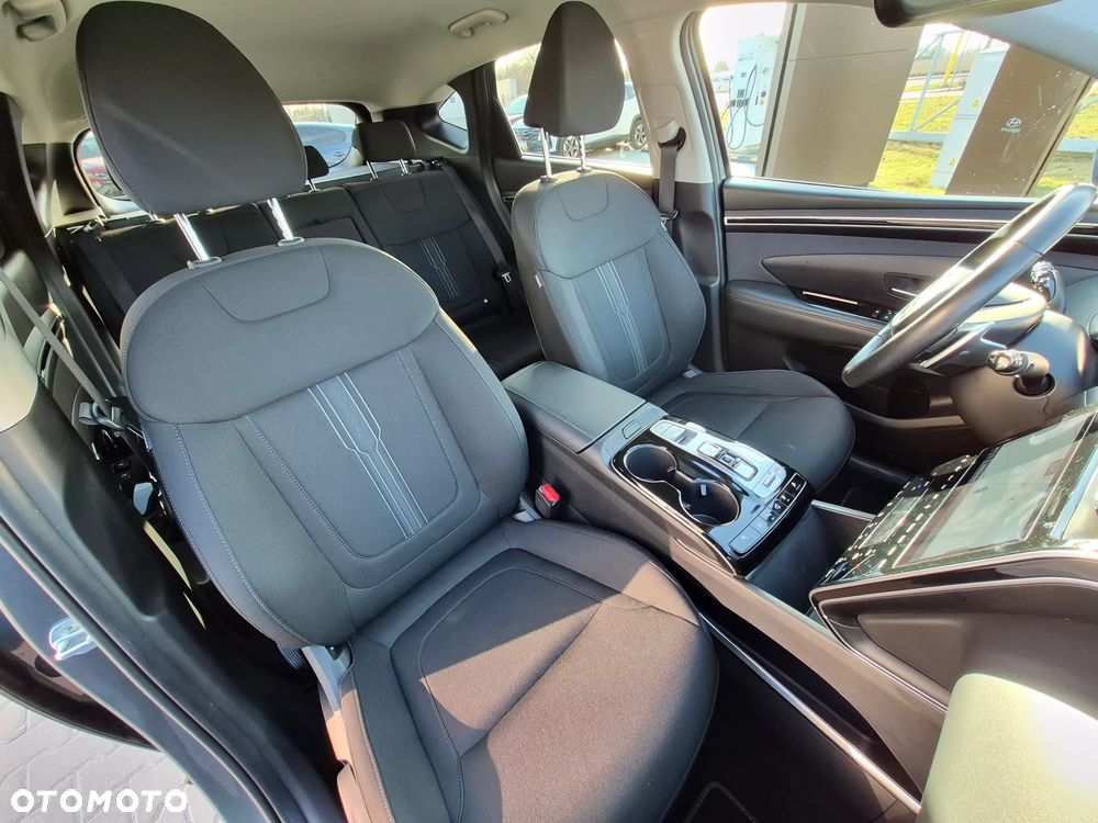 Hyundai Tucson 1.6 T-GDi HEV Executive 4WD - 19