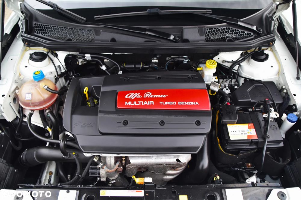 Alfa Romeo Giulietta 1.4 TB 16V Multiair Collezione - 23