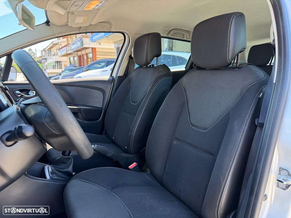Renault Clio 0.9 TCe Limited - 10