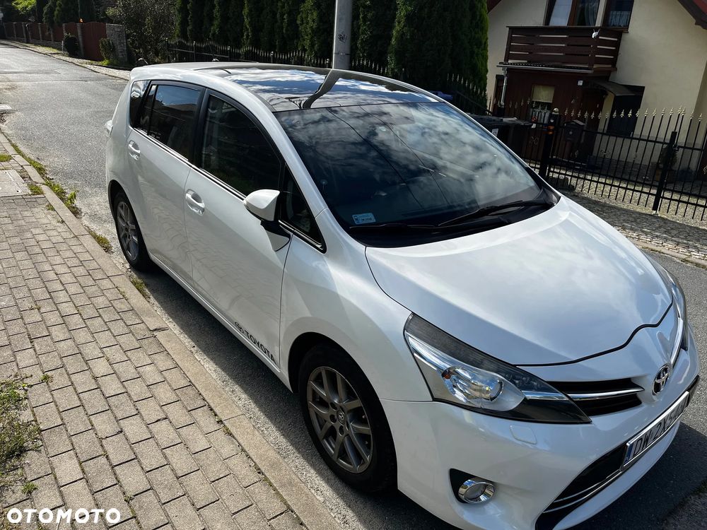 Toyota Verso 1.8 Prestige 7os - 2