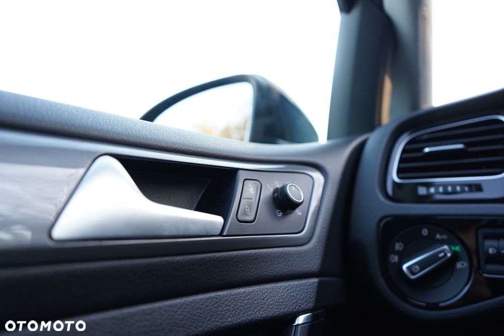 Volkswagen Golf 1.2 TSI BlueMotion Technology Allstar - 14