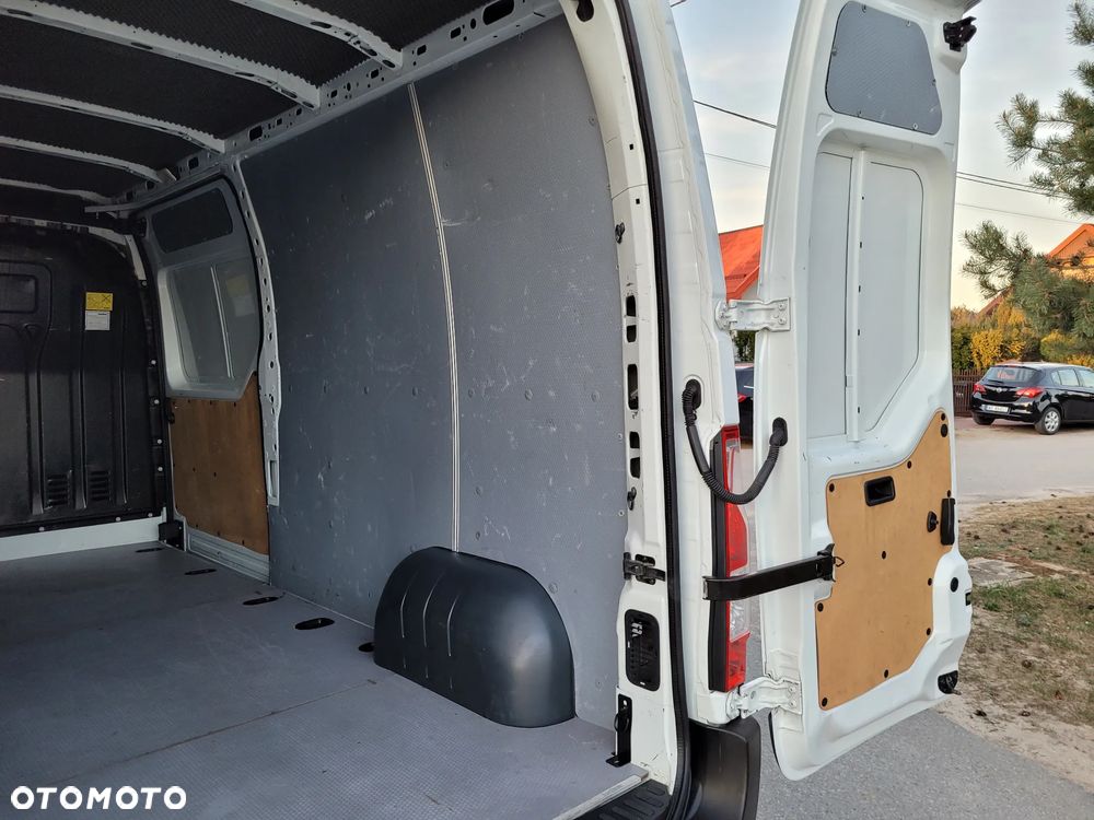 Renault Master - 15