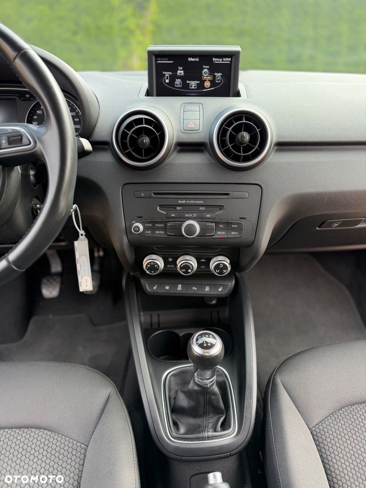 Audi A1 Sportback 1.2 TFSI Attraction - 11