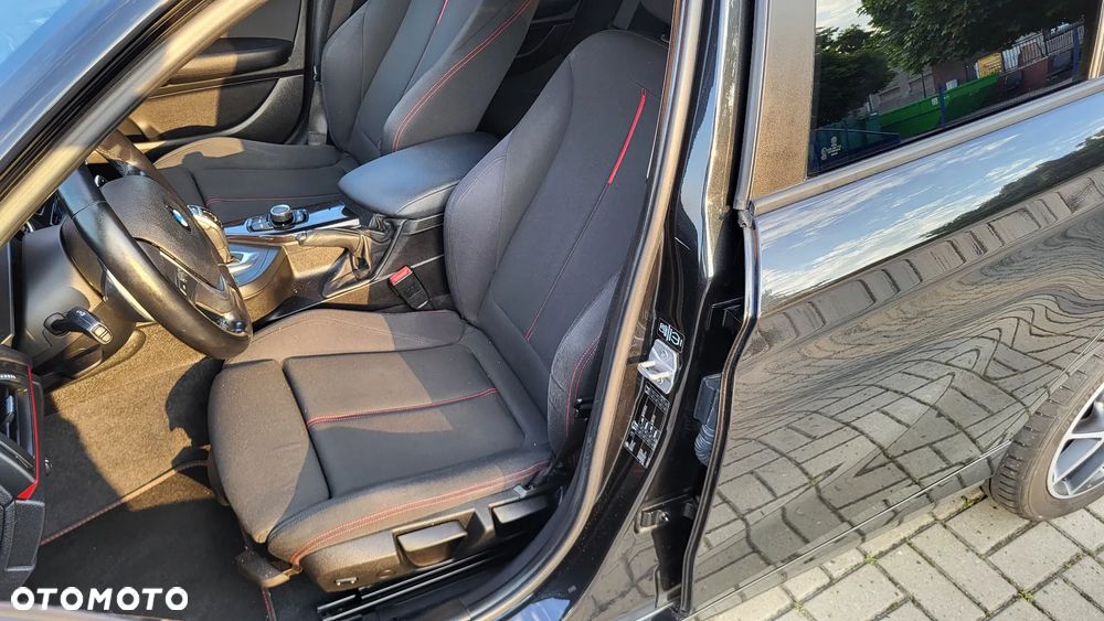 BMW Seria 1 120d Sport Line - 7