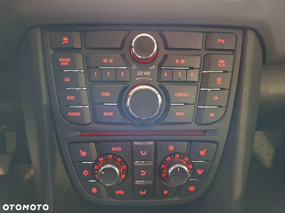 Opel Meriva 1.4 T Cosmo - 24