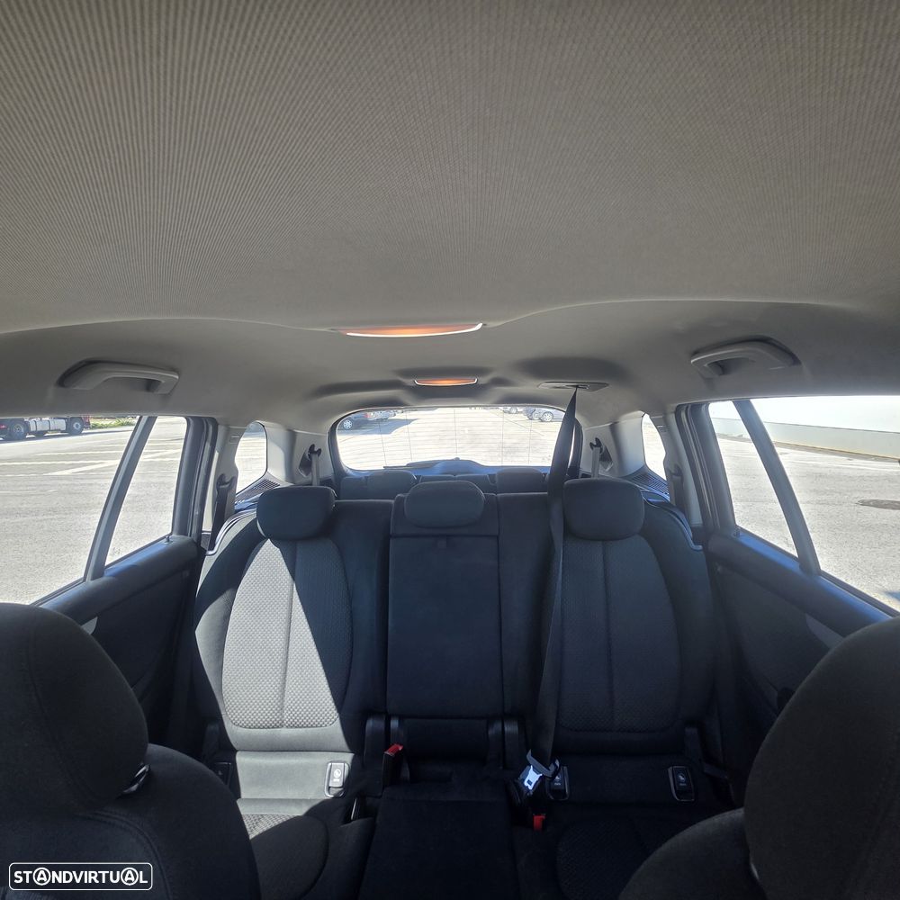 BMW 216 Gran Tourer d Sport Line - 6