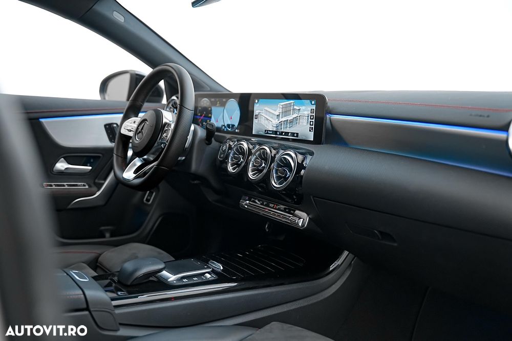 Mercedes-Benz CLA 200 7G-DCT AMG Line Advanced Plus - 16