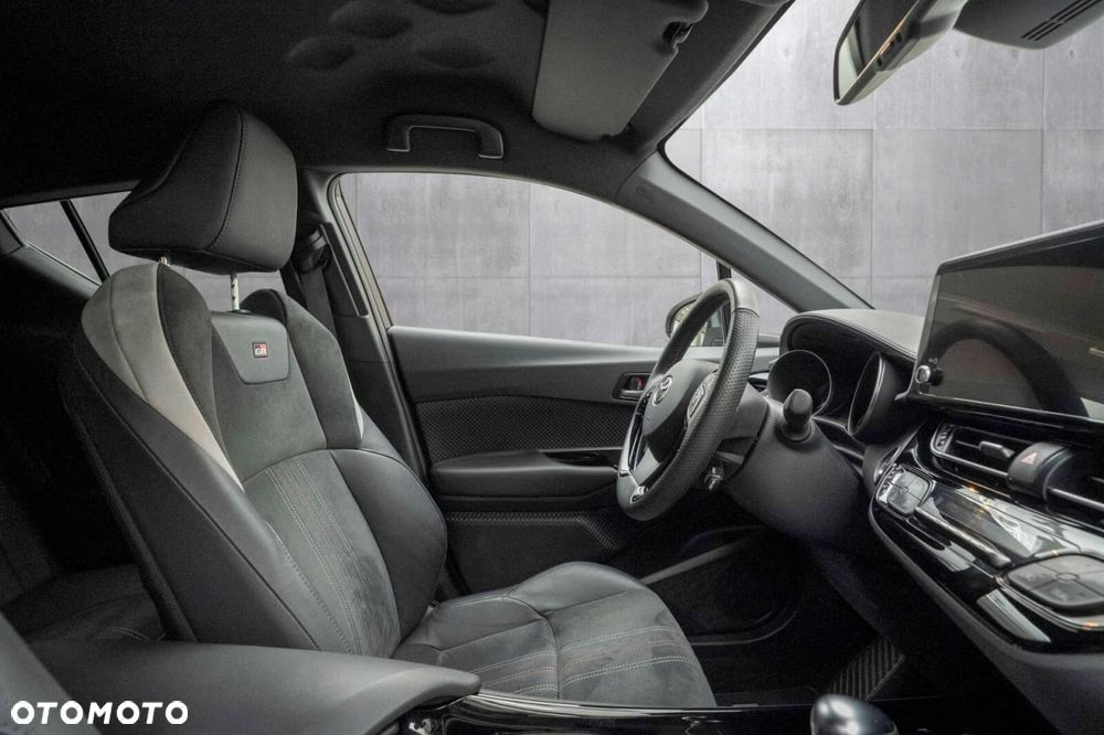 Toyota C-HR 1.8 Hybrid GPF GR Sport - 18