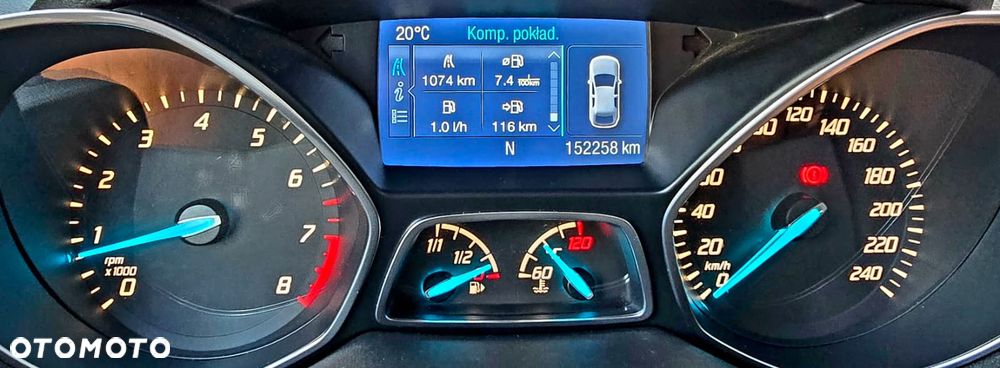 Ford Kuga - 17