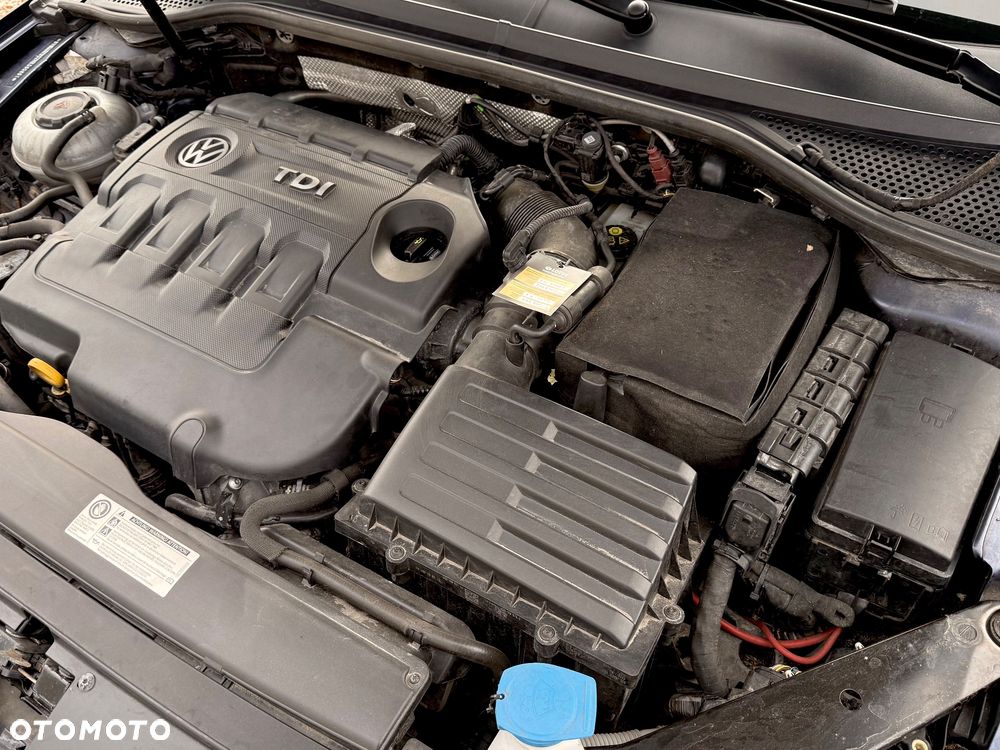 Volkswagen Passat 2.0 TDI BMT Highline DSG - 26