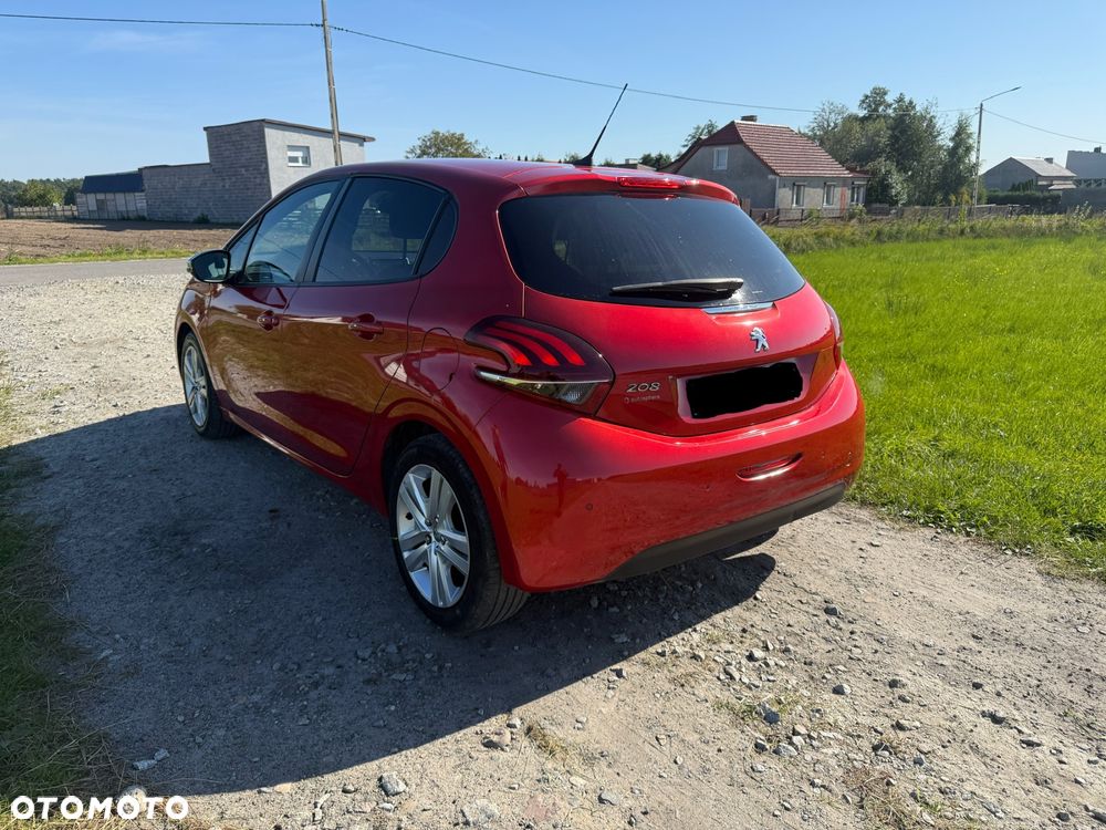 Peugeot 208 1.2 PureTech GPF Signature S&S - 3