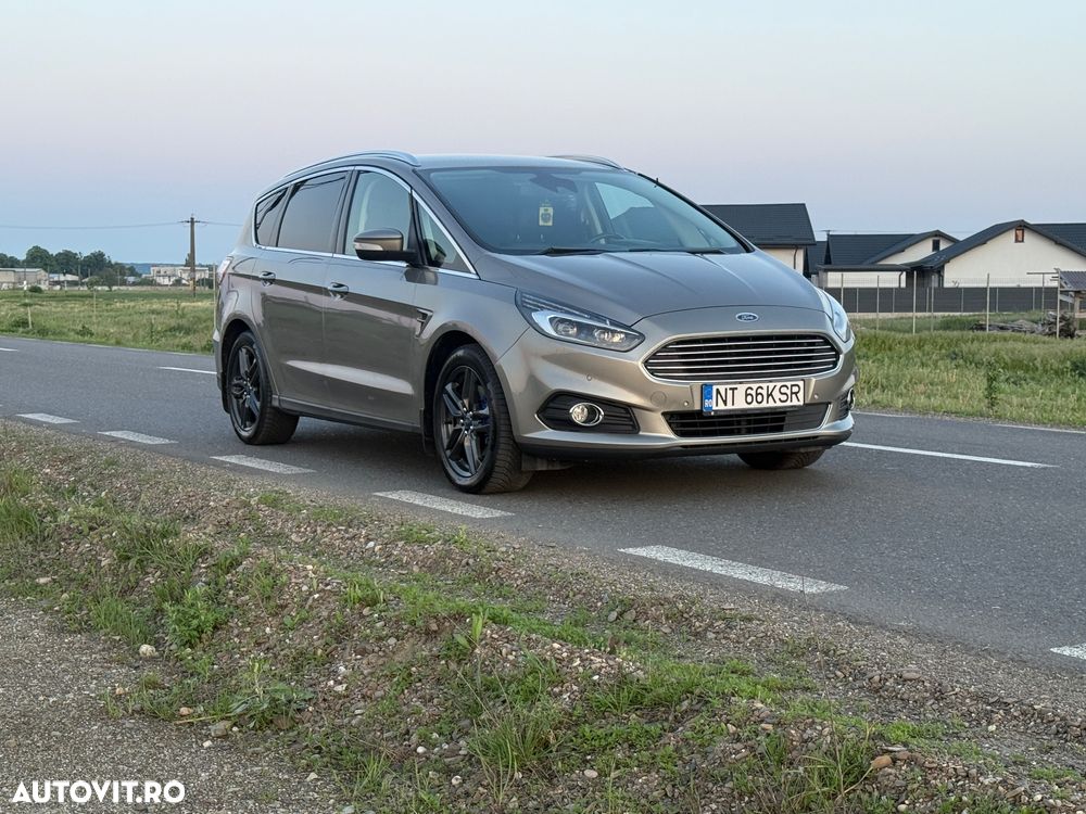 Ford S-Max 2.0 TDCi Powershift AWD Titanium - 3