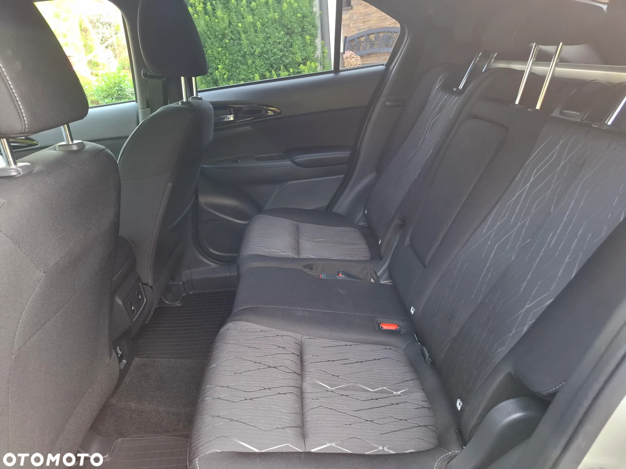 Mitsubishi Eclipse Cross 1.5 T Invite Plus CVT - 31
