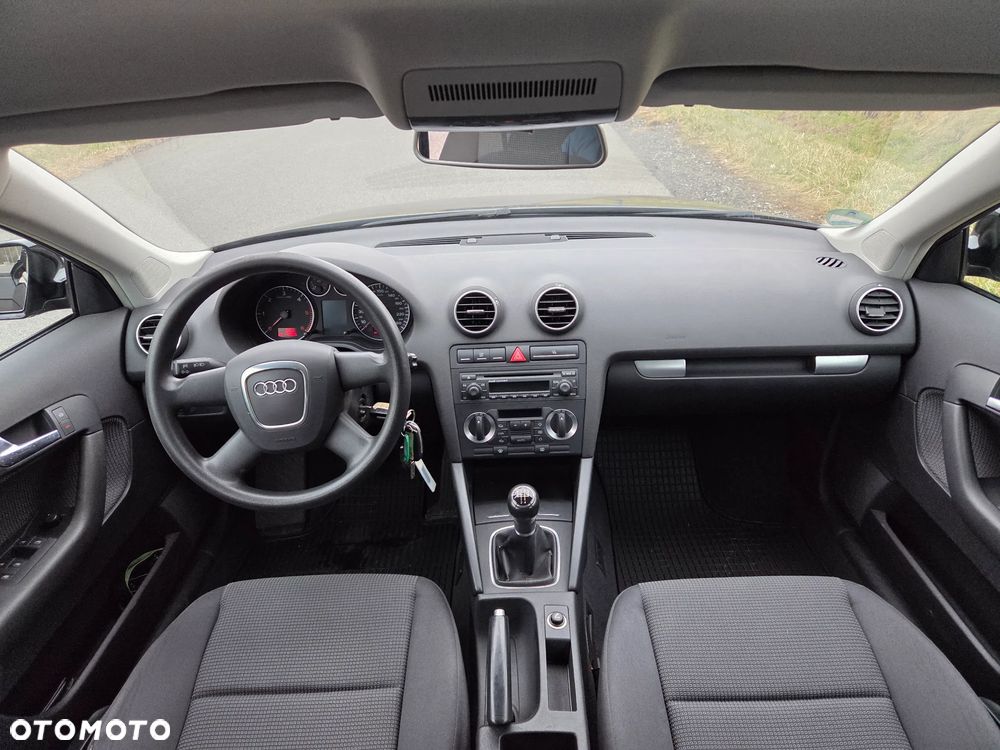 Audi A3 Sportback 1.9 TDI Ambition - 9