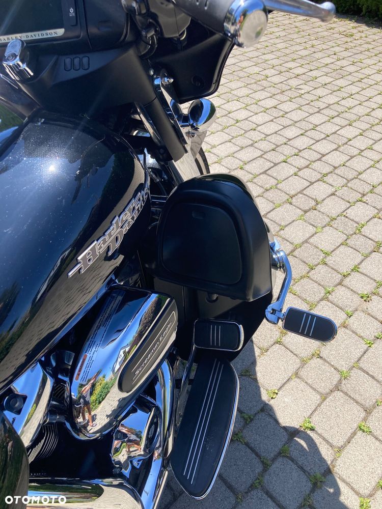 Harley-Davidson FLHXS Special - 12