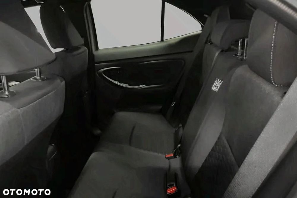 Toyota Yaris Cross - 13