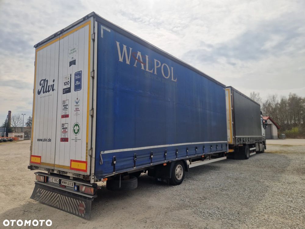 Mercedes-Benz Actros - 3