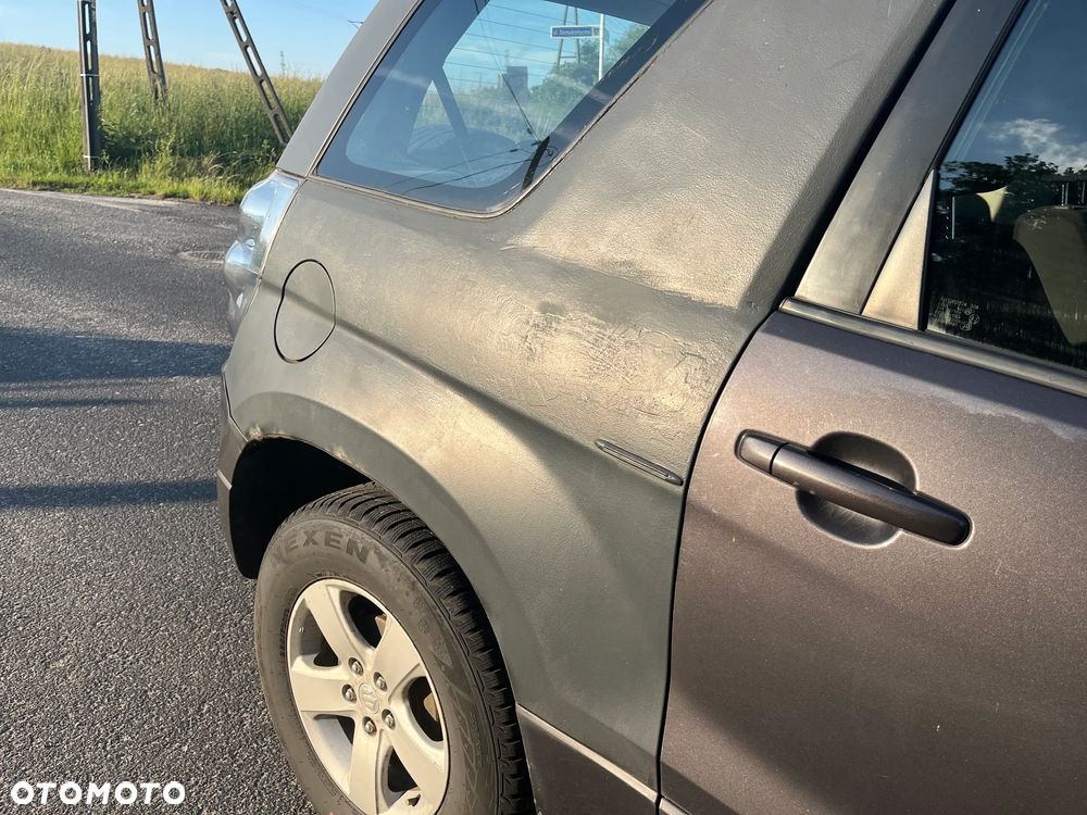 Suzuki Grand Vitara 1.6 Comfort - 4