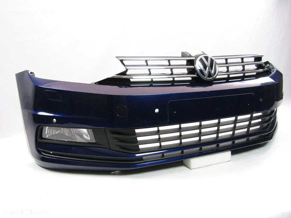 Zderzak przedni VW Touran 15 - 24 Sprysk. / Pdc-4 Lakier LC5B - 17