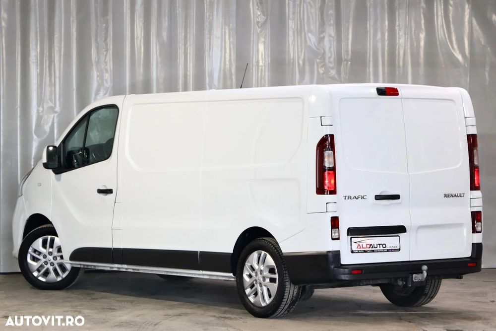 Renault Trafic Combi Authentique - 4