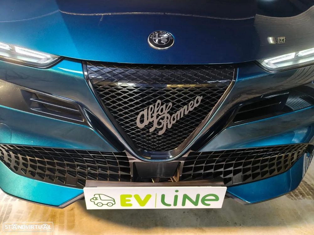 Alfa Romeo Junior Elletrica 50 kWh - 9