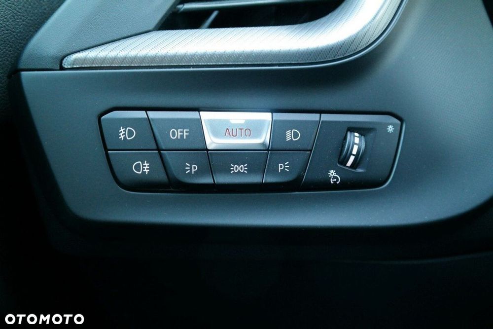 BMW Seria 2 - 23