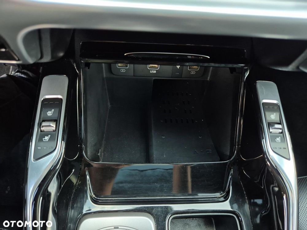 Kia Sorento 2.2 CRDi Prestige Line 4WD DCT 7os - 23