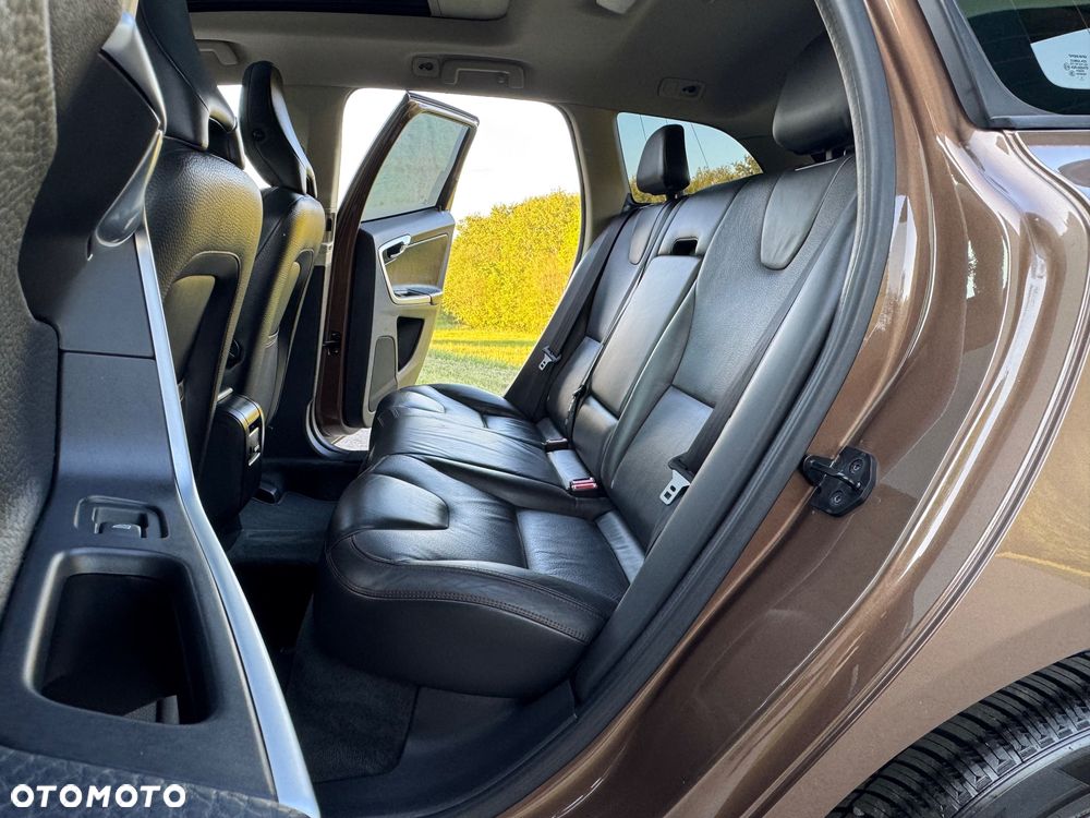 Volvo XC 60 - 29