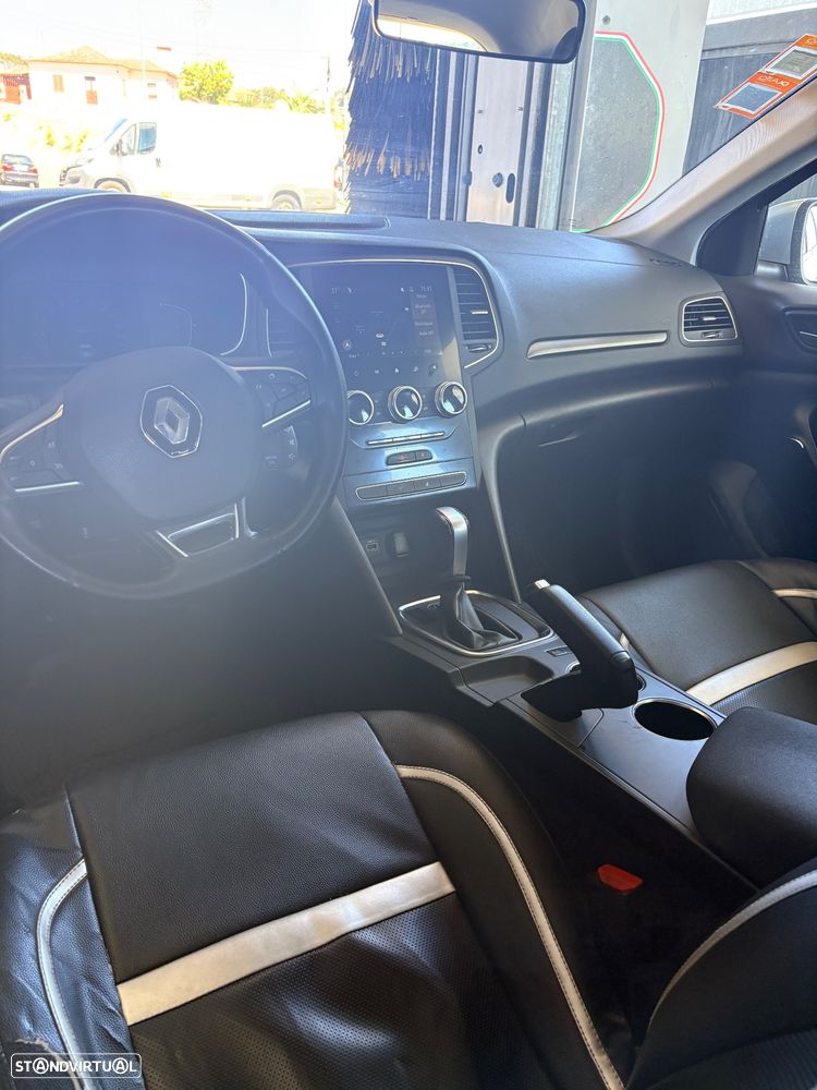 Renault Mégane Sport Tourer BLUE dCi 115 EDC BUSINESS EDITION - 9