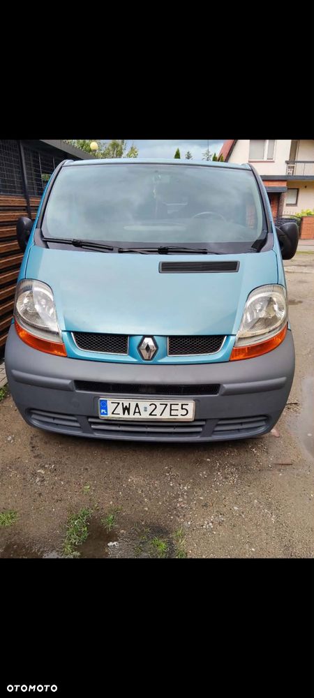 Renault Trafic - 1