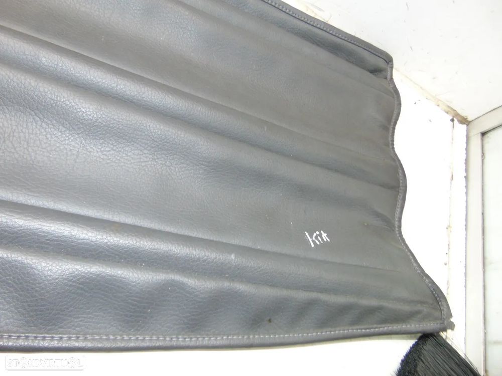 Kia carnival chapeleira - 3