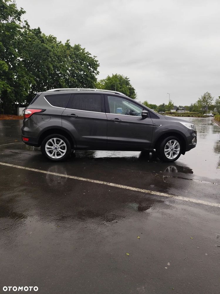 Ford Kuga 2.0 TDCi AWD Titanium - 10