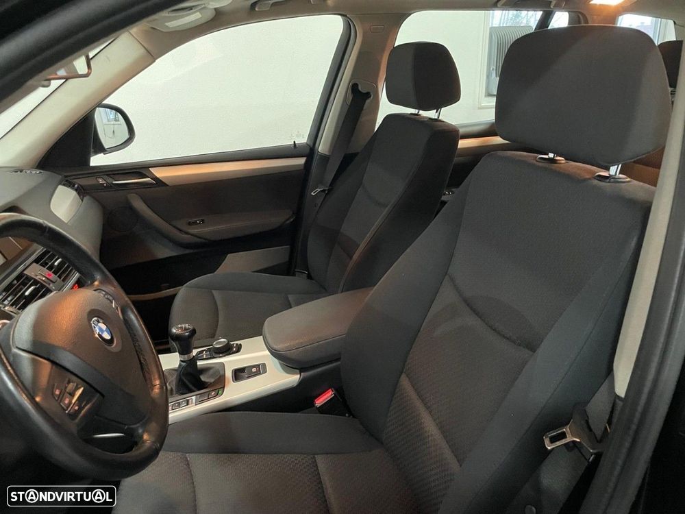 BMW X3 18 d sDrive Advantage - 27