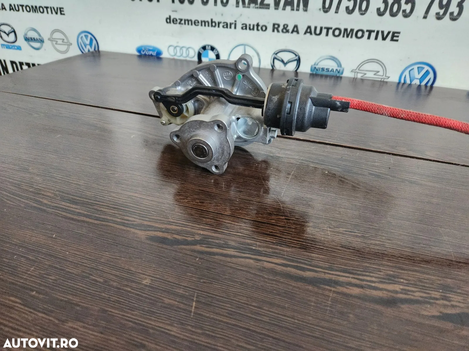 Pompa Apa Bmw 2.0 D B47D20B Bi-Turbo Dupa 2019 Euro 6 Noua Sub 1.000 Km G11 G12 G30 G31 G32 X5 X6 X - 2