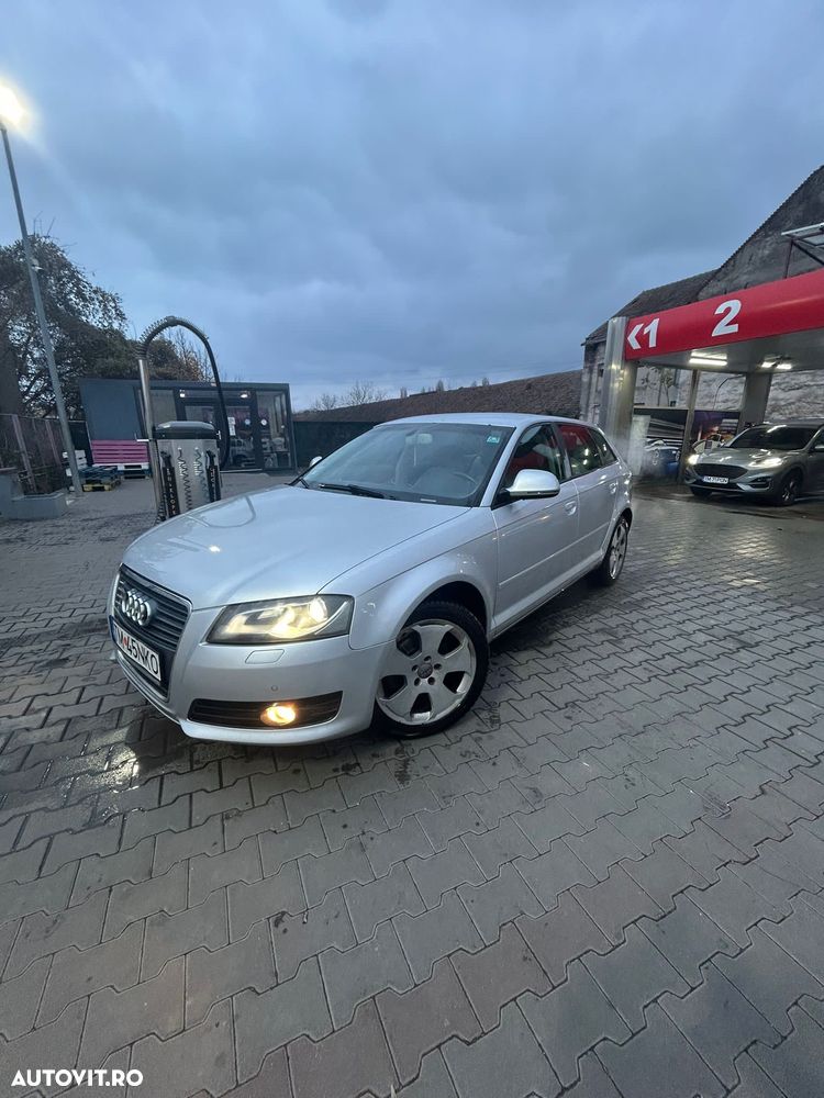 Audi A3 2.0 TDI Sportback DPF Ambiente - 8