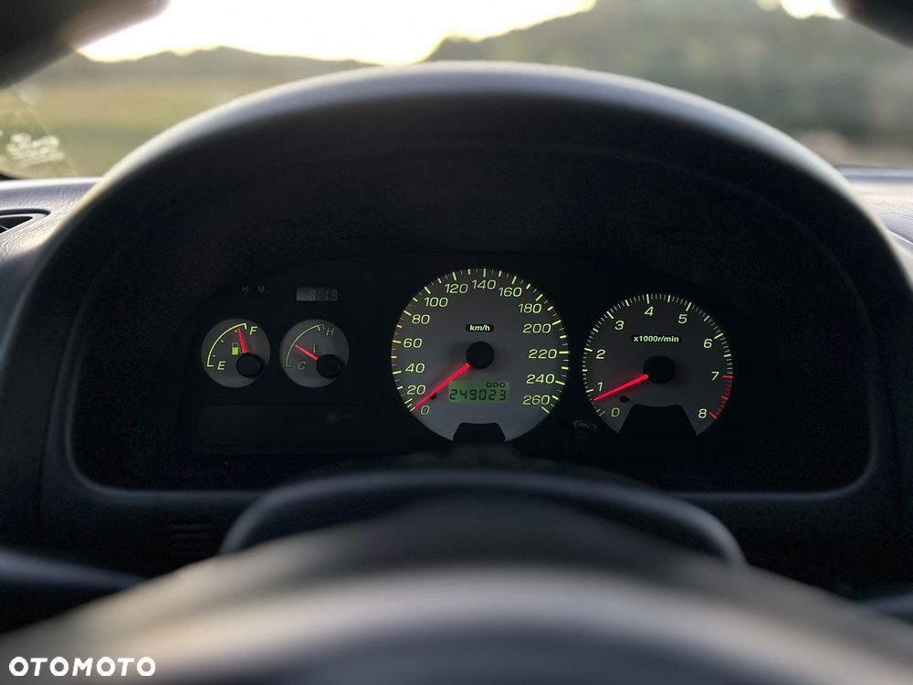 Subaru Impreza 2.0 GT - 21