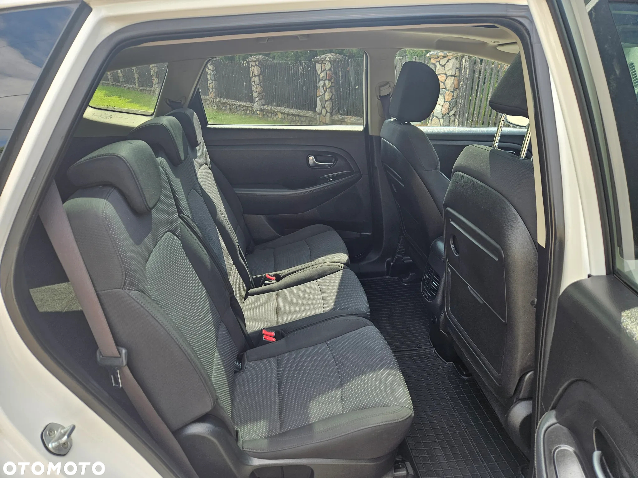 Kia Carens 1.6 GDI L EU6 - 38