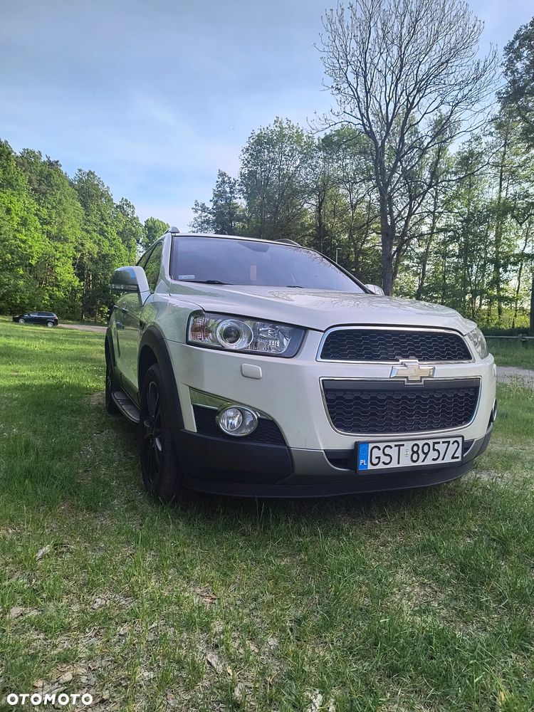 Chevrolet Captiva 2.2 D LTZ - 3