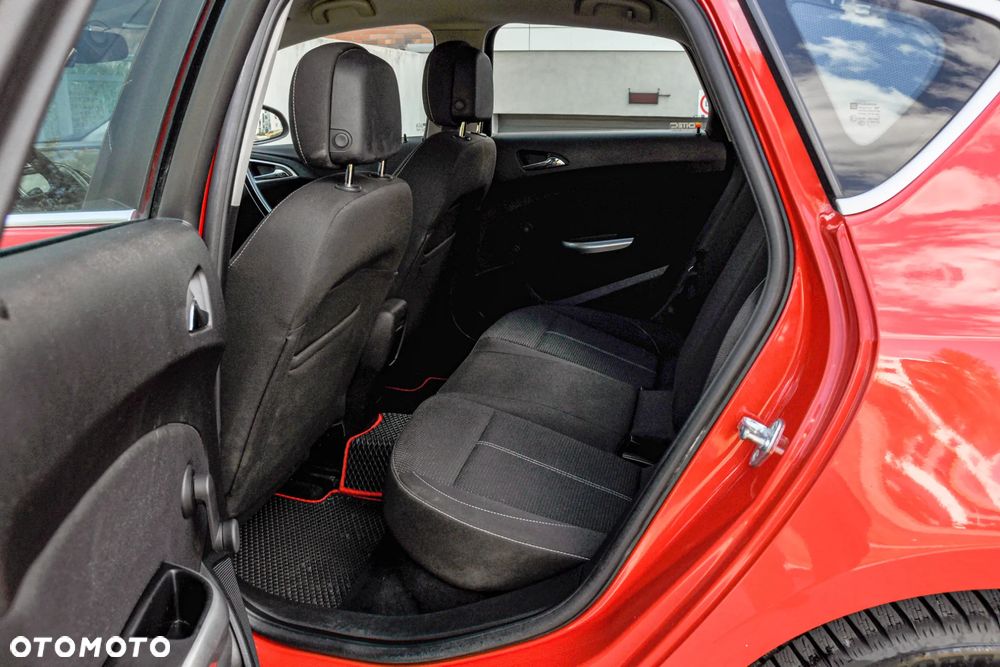 Opel Astra - 8