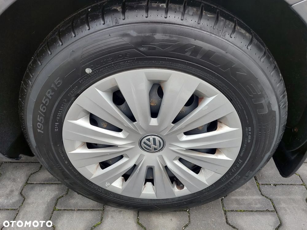 Volkswagen Golf VII 1.6 TDI BMT Trendline - 26