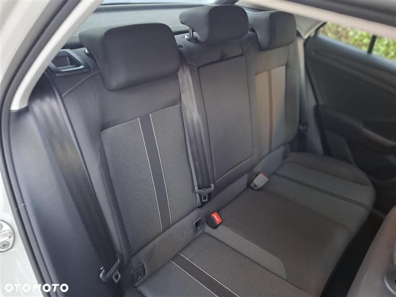 Volkswagen T-Roc 1.5 TSI Life - 17
