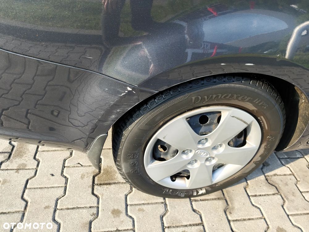 Kia Ceed - 14