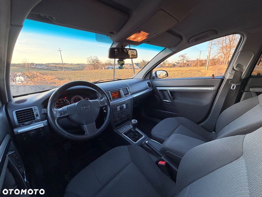 Opel Vectra - 8