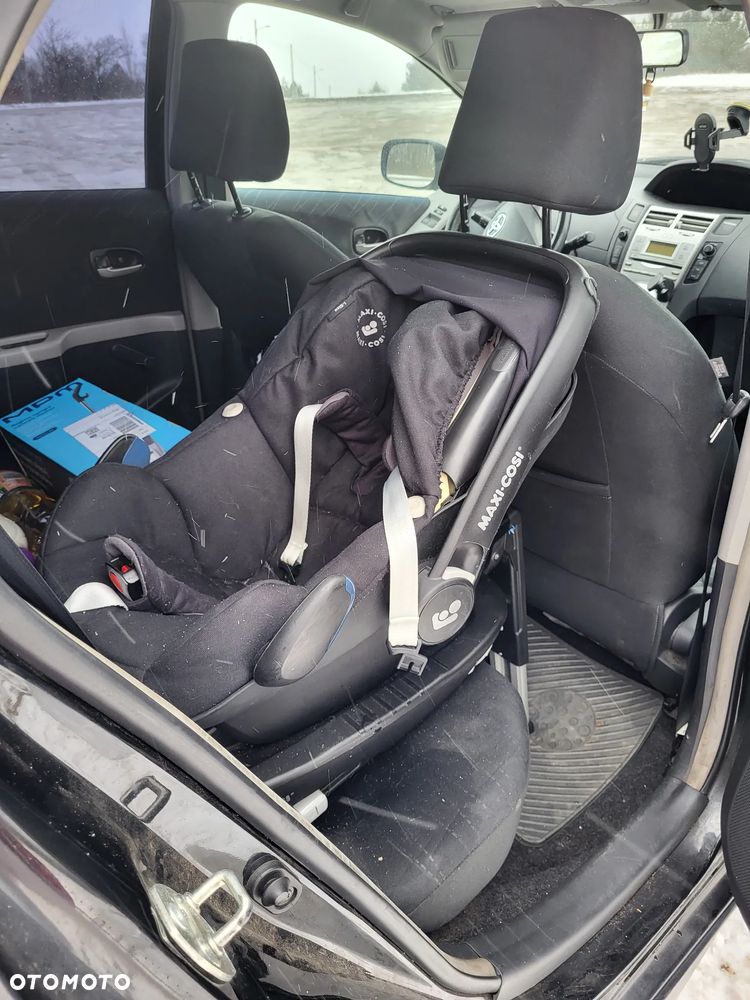 Toyota Yaris 1.3 Luna Premium - 11