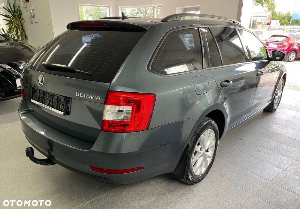 Skoda Octavia - 4
