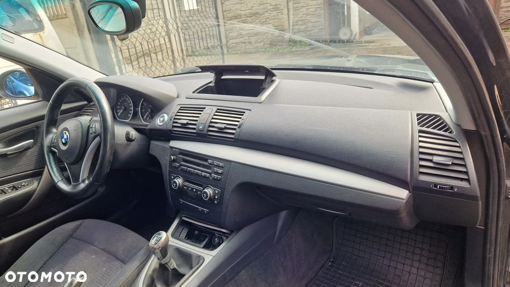 BMW 1 E87 DESKA ROZDZIELCZA PODUSZKI PASY - 1