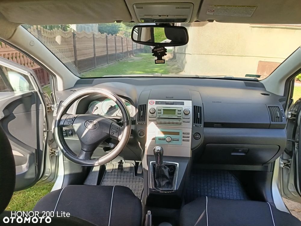 Toyota Corolla Verso 1.8 Prestige + 7os - 9
